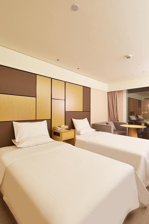 Ji Hotel Chengdu West Hi-Tech Zone Longhu Exterior foto